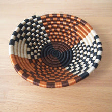 Load image into Gallery viewer, Muko Small Bowl