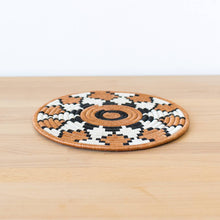 Load image into Gallery viewer, Bungoma Trivet
