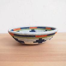 Load image into Gallery viewer, Mwangaza Small Bowl