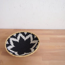 Load image into Gallery viewer, Chwele Bowl
