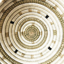 Load image into Gallery viewer, Kanama Small Bowl
