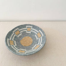 Load image into Gallery viewer, Gatuna Bowl