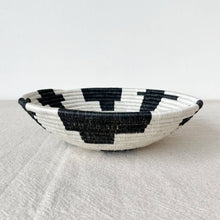 Load image into Gallery viewer, Itwangi Bowl