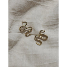 Load image into Gallery viewer, Njoka Earrings