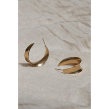 Load image into Gallery viewer, Tazara Hoops