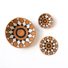 Load image into Gallery viewer, Bungoma Trivet