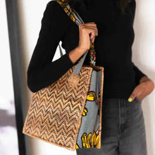 Load image into Gallery viewer, Banana Panel Pop Up Bag