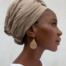 Load image into Gallery viewer, Zeru Earrings