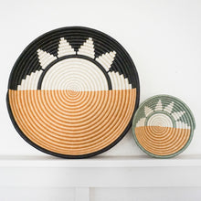 Load image into Gallery viewer, Zubita Woven Basket