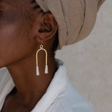 Load image into Gallery viewer, Wuta Earrings