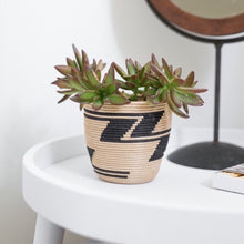 Load image into Gallery viewer, Sisal Peace Basket