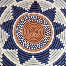 Load image into Gallery viewer, Athi X-Large Bowl

