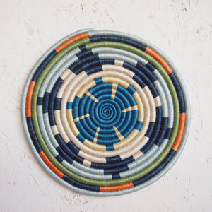 Mwangaza Trivet