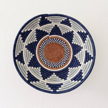 Load image into Gallery viewer, Athi X-Large Bowl
